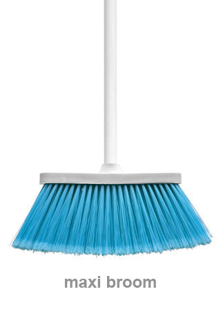 03_escoba_maxi