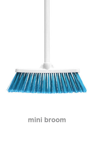 04_escoba_mini